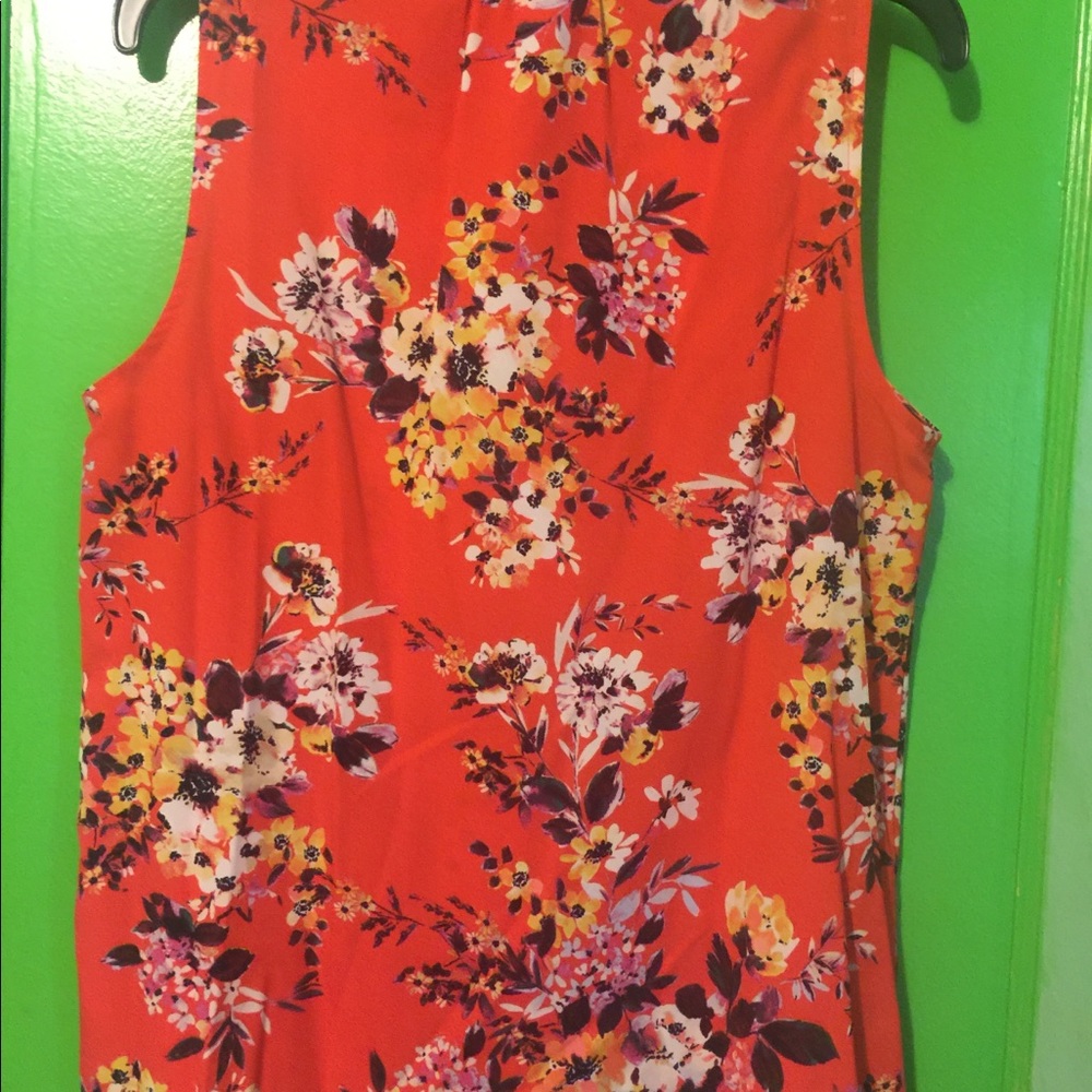 Sleeveless Blouse